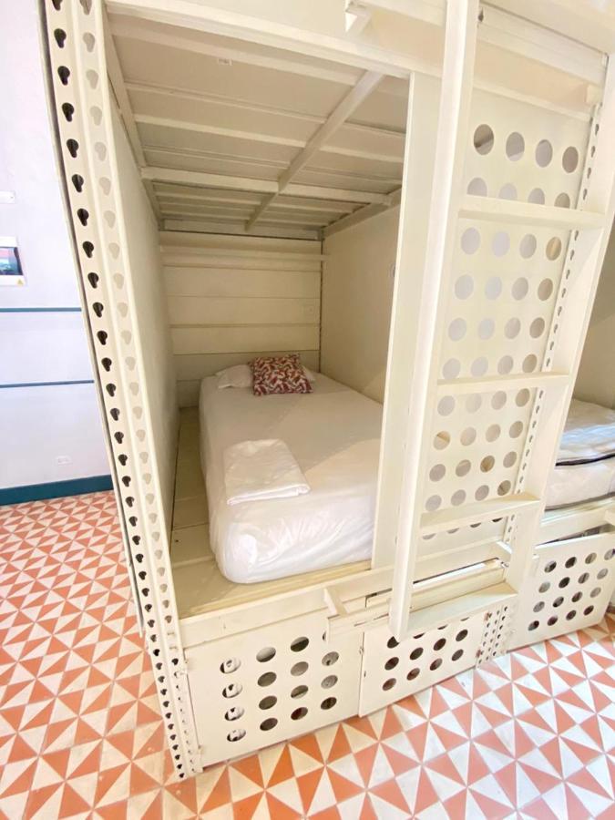 República Bahía Hostal