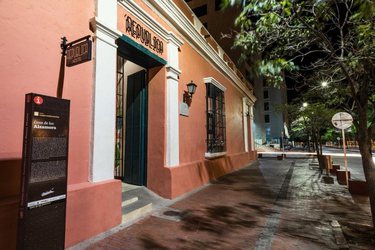 Hostal República Bahía *
